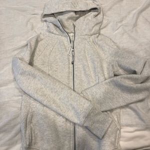 Lululemon oatmeal scuba hoodie size 6